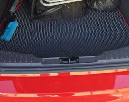 Червоний Форд Фокус, об'ємом двигуна 2 л та пробігом 162 тис. км за 9000 $, фото 10 на Automoto.ua