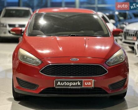 Червоний Форд Фокус, об'ємом двигуна 2 л та пробігом 162 тис. км за 9490 $, фото 3 на Automoto.ua