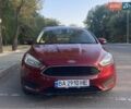 Красный Форд Фокус, объемом двигателя 2 л и пробегом 214 тыс. км за 6300 $, фото 1 на Automoto.ua