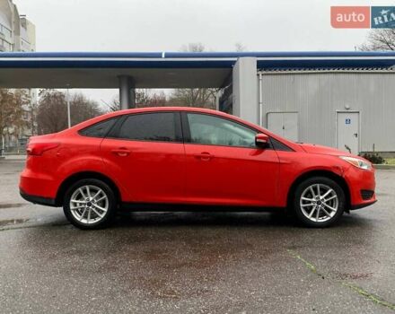 Красный Форд Фокус, объемом двигателя 2 л и пробегом 124 тыс. км за 7999 $, фото 3 на Automoto.ua