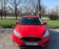 Червоний Форд Фокус, об'ємом двигуна 2 л та пробігом 118 тис. км за 8000 $, фото 1 на Automoto.ua
