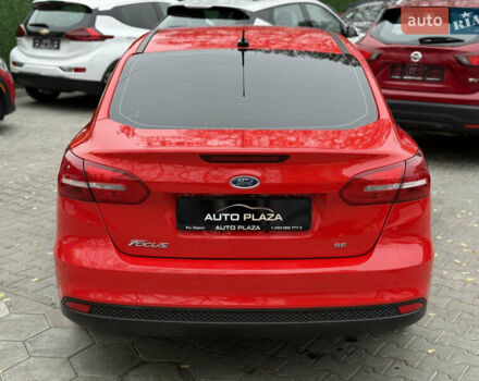 Червоний Форд Фокус, об'ємом двигуна 2 л та пробігом 92 тис. км за 7900 $, фото 20 на Automoto.ua