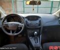 Красный Форд Фокус, объемом двигателя 2 л и пробегом 176 тыс. км за 9500 $, фото 9 на Automoto.ua