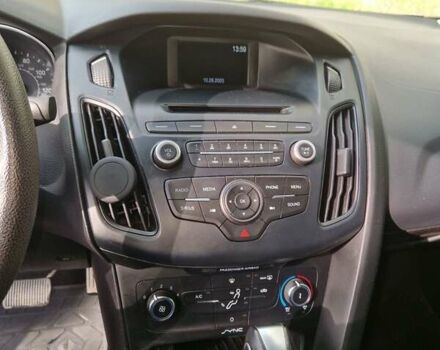 Форд Фокус 2016 в Киеве на Automoto.ua Красный Форд Фокус, объемом двигателя 2 л и пробегом 145 тыс. км за 7600 $, фото 3 на Automoto.ua