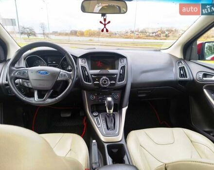 Красный Форд Фокус, объемом двигателя 2 л и пробегом 198 тыс. км за 10500 $, фото 29 на Automoto.ua