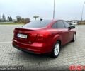 Красный Форд Фокус, объемом двигателя 2 л и пробегом 199 тыс. км за 6900 $, фото 3 на Automoto.ua