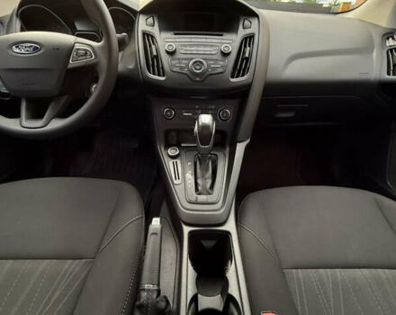 Червоний Форд Фокус, об'ємом двигуна 2 л та пробігом 145 тис. км за 8300 $, фото 19 на Automoto.ua