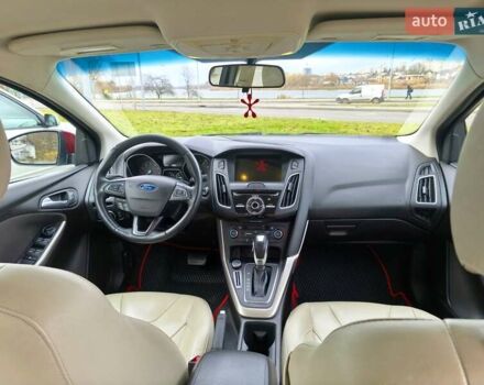 Красный Форд Фокус, объемом двигателя 2 л и пробегом 198 тыс. км за 10500 $, фото 13 на Automoto.ua