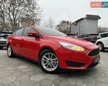 Червоний Форд Фокус, об'ємом двигуна 2 л та пробігом 92 тис. км за 7900 $, фото 11 на Automoto.ua