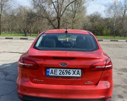 Червоний Форд Фокус, об'ємом двигуна 2 л та пробігом 107 тис. км за 10000 $, фото 2 на Automoto.ua