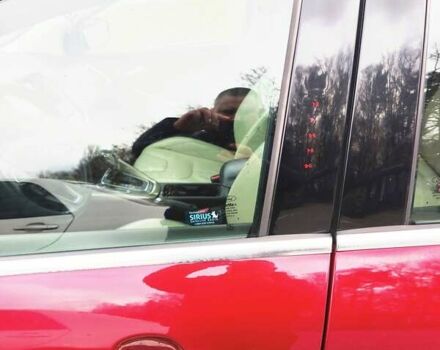 Красный Форд Фокус, объемом двигателя 2 л и пробегом 198 тыс. км за 10500 $, фото 4 на Automoto.ua