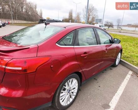 Красный Форд Фокус, объемом двигателя 2 л и пробегом 198 тыс. км за 10500 $, фото 6 на Automoto.ua