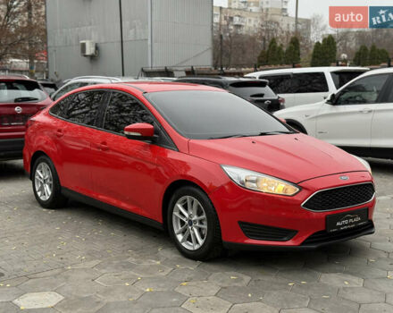 Червоний Форд Фокус, об'ємом двигуна 2 л та пробігом 92 тис. км за 7900 $, фото 3 на Automoto.ua