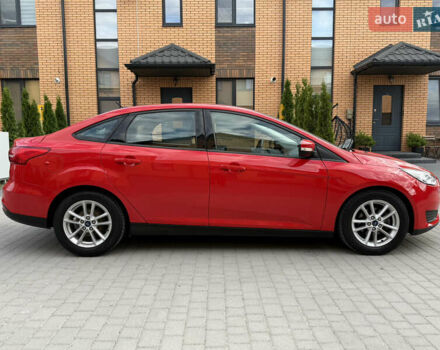 Червоний Форд Фокус, об'ємом двигуна 2 л та пробігом 145 тис. км за 8300 $, фото 9 на Automoto.ua