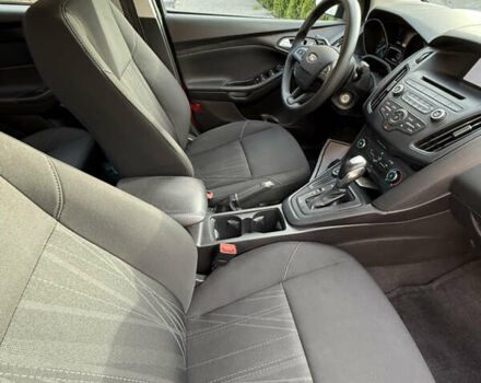 Червоний Форд Фокус, об'ємом двигуна 2 л та пробігом 145 тис. км за 8300 $, фото 14 на Automoto.ua