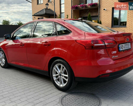 Червоний Форд Фокус, об'ємом двигуна 2 л та пробігом 145 тис. км за 8300 $, фото 5 на Automoto.ua