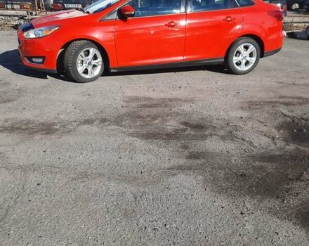 Красный Форд Фокус, объемом двигателя 2 л и пробегом 14 тыс. км за 9500 $, фото 2 на Automoto.ua