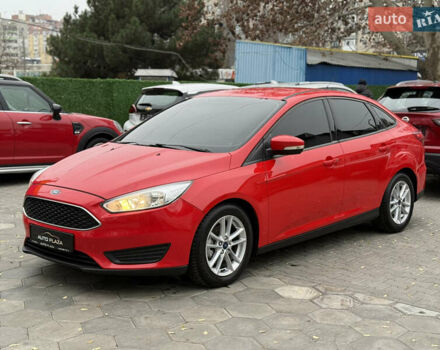 Червоний Форд Фокус, об'ємом двигуна 2 л та пробігом 92 тис. км за 7900 $, фото 4 на Automoto.ua