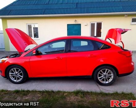 Красный Форд Фокус, объемом двигателя 2 л и пробегом 176 тыс. км за 9500 $, фото 4 на Automoto.ua