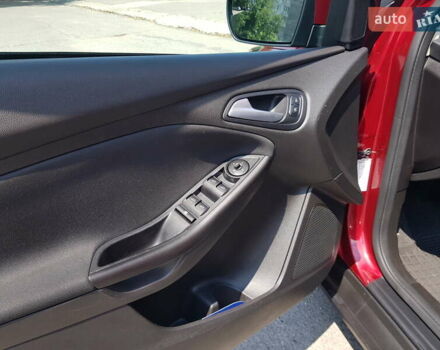 Форд Фокус 2016 в Одессе на Automoto.ua Красный Форд Фокус, объемом двигателя 2 л и пробегом 190 тыс. км за 7800 $, фото 15 на Automoto.ua