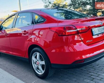 Красный Форд Фокус, объемом двигателя 2 л и пробегом 122 тыс. км за 6800 $, фото 3 на Automoto.ua