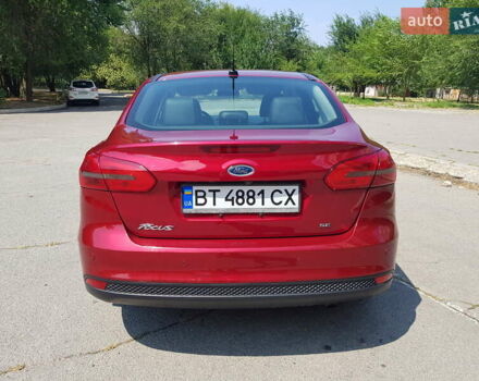 Форд Фокус 2016 в Одессе на Automoto.ua Красный Форд Фокус, объемом двигателя 2 л и пробегом 190 тыс. км за 7800 $, фото 3 на Automoto.ua