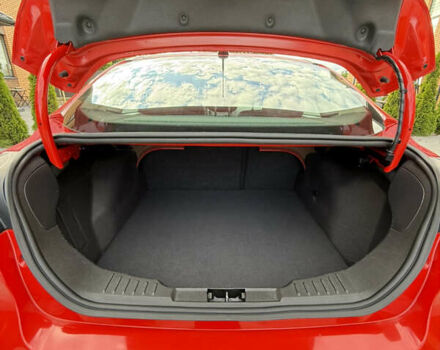 Червоний Форд Фокус, об'ємом двигуна 2 л та пробігом 145 тис. км за 8300 $, фото 12 на Automoto.ua