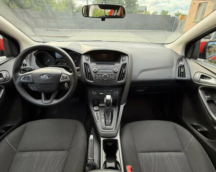 Червоний Форд Фокус, об'ємом двигуна 2 л та пробігом 145 тис. км за 8300 $, фото 20 на Automoto.ua