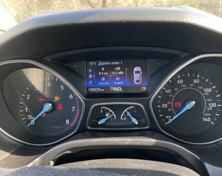 Червоний Форд Фокус, об'ємом двигуна 2 л та пробігом 107 тис. км за 10000 $, фото 9 на Automoto.ua