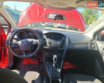 Красный Форд Фокус, объемом двигателя 2 л и пробегом 125 тыс. км за 1600 $, фото 8 на Automoto.ua