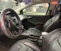 Красный Форд Фокус, объемом двигателя 2 л и пробегом 218 тыс. км за 6200 $, фото 16 на Automoto.ua