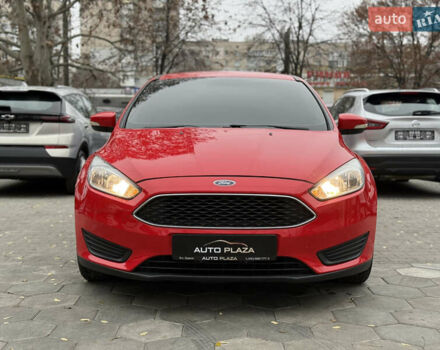 Червоний Форд Фокус, об'ємом двигуна 2 л та пробігом 92 тис. км за 7900 $, фото 2 на Automoto.ua