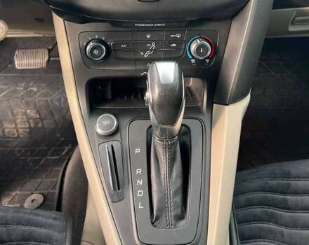 Форд Фокус 2016 в Ужгороде на Automoto.ua Красный Форд Фокус, объемом двигателя 2 л и пробегом 165 тыс. км за 6000 $, фото 13 на Automoto.ua