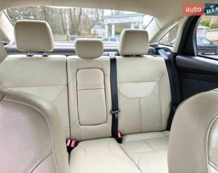 Красный Форд Фокус, объемом двигателя 2 л и пробегом 198 тыс. км за 10500 $, фото 20 на Automoto.ua