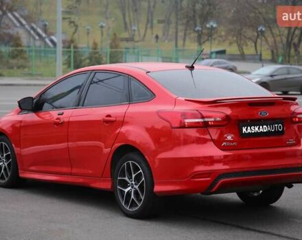 Червоний Форд Фокус, об'ємом двигуна 2 л та пробігом 195 тис. км за 7500 $, фото 3 на Automoto.ua