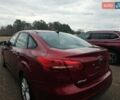 Красный Форд Фокус, объемом двигателя 2 л и пробегом 63 тыс. км за 5000 $, фото 3 на Automoto.ua
