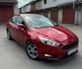 Красный Форд Фокус, объемом двигателя 1 л и пробегом 111 тыс. км за 7700 $, фото 1 на Automoto.ua