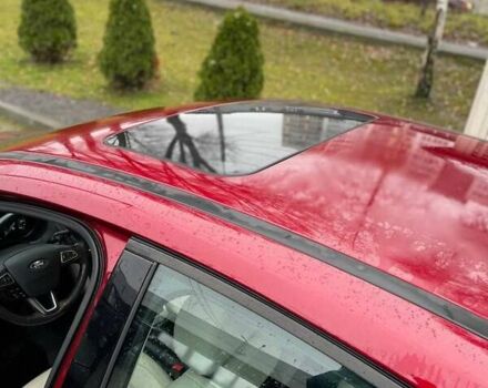 Красный Форд Фокус, объемом двигателя 2 л и пробегом 110 тыс. км за 10350 $, фото 5 на Automoto.ua