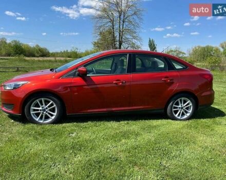 Форд Фокус 2018 в Калуше на Automoto.ua Красный Форд Фокус, объемом двигателя 2 л и пробегом 125 тыс. км за 8000 $, фото 2 на Automoto.ua