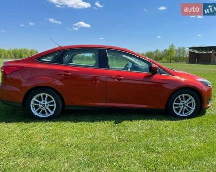 Форд Фокус 2018 в Калуше на Automoto.ua Красный Форд Фокус, объемом двигателя 2 л и пробегом 125 тыс. км за 8000 $, фото 6 на Automoto.ua