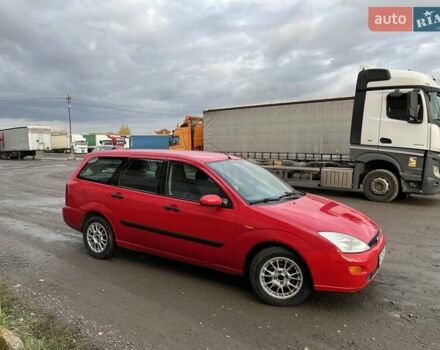 Красный Форд Фокус, объемом двигателя 1.75 л и пробегом 285 тыс. км за 2950 $, фото 6 на Automoto.ua