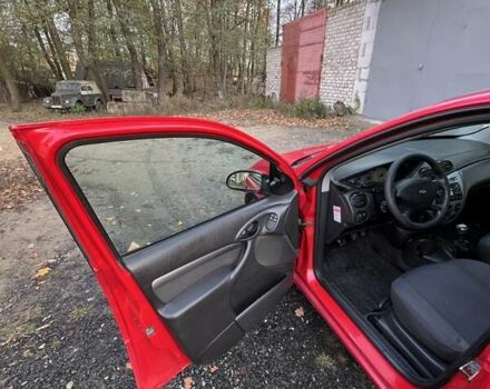 Красный Форд Фокус, объемом двигателя 1.75 л и пробегом 285 тыс. км за 2950 $, фото 14 на Automoto.ua