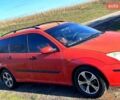 Красный Форд Фокус, объемом двигателя 1.6 л и пробегом 350 тыс. км за 2100 $, фото 4 на Automoto.ua