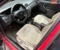 Красный Форд Фокус, объемом двигателя 1.6 л и пробегом 350 тыс. км за 2500 $, фото 1 на Automoto.ua