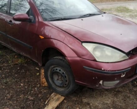 Красный Форд Фокус, объемом двигателя 1.8 л и пробегом 300 тыс. км за 300 $, фото 1 на Automoto.ua