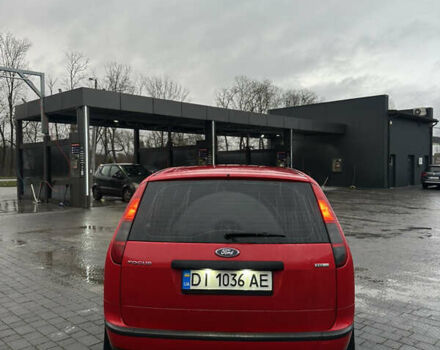 Красный Форд Фокус, объемом двигателя 1.56 л и пробегом 262 тыс. км за 3599 $, фото 4 на Automoto.ua