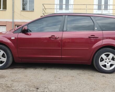 Красный Форд Фокус, объемом двигателя 1.6 л и пробегом 190 тыс. км за 4500 $, фото 12 на Automoto.ua