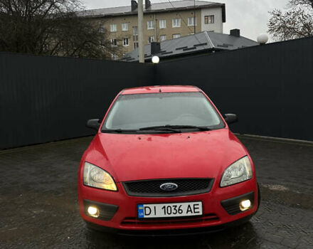 Красный Форд Фокус, объемом двигателя 1.56 л и пробегом 262 тыс. км за 3599 $, фото 1 на Automoto.ua