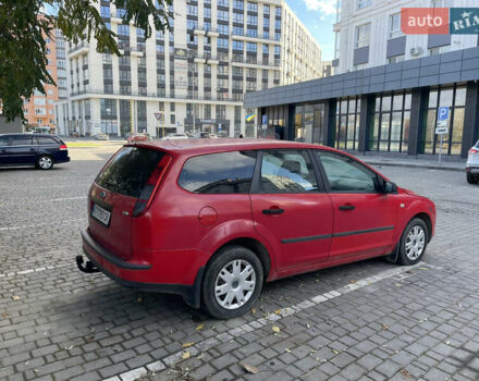 Красный Форд Фокус, объемом двигателя 1.6 л и пробегом 260 тыс. км за 2800 $, фото 4 на Automoto.ua