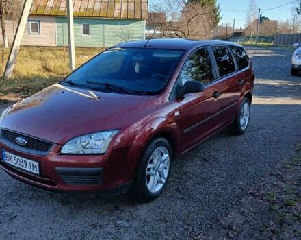Червоний Форд Фокус, об'ємом двигуна 1.6 л та пробігом 260 тис. км за 4700 $, фото 2 на Automoto.ua